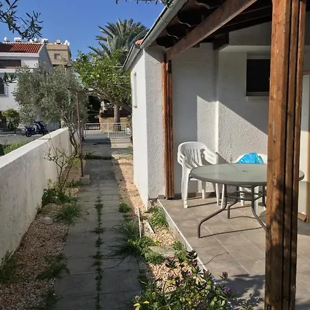Independent Luxury House In City Center Σπίτι διακοπών